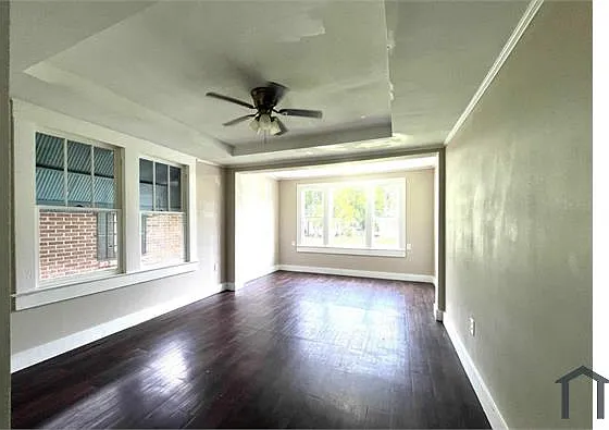 5024 Sherwood St — Photo 4
