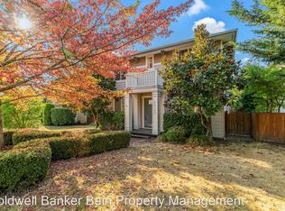 22520 NE 100th Way, Redmond, WA 98053