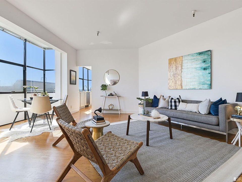 1st image of 2 Pearl St #4