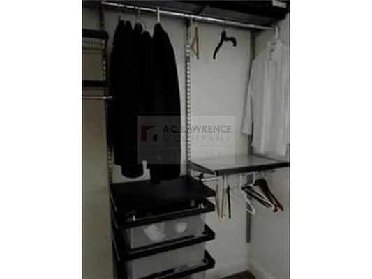 Sold by Aclawrence | media 24