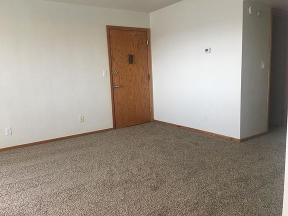 5th image of 816 24th Ave S APT 7