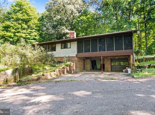 18701 Croom Rd, Brandywine, MD 20613