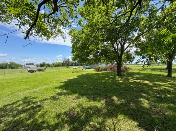 8775 County Road 353, Terrell, TX 75161