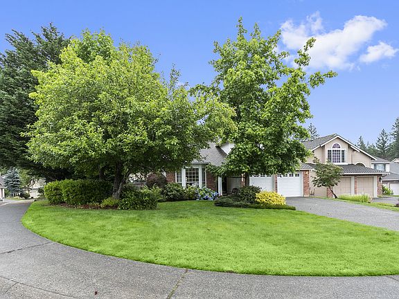 2nd image of 24804 SE 37th Pl