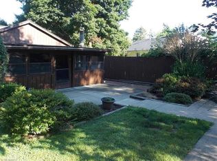 727 State St, Wadsworth, OH 44281