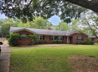 2736 Sweetbriar Rd, Montgomery, AL 36109