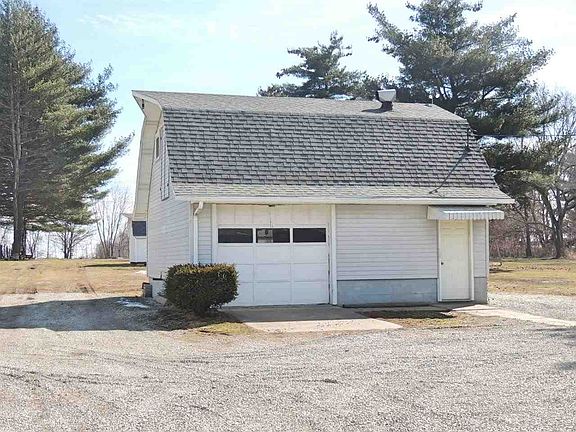 2nd image of 65904 State Road 15