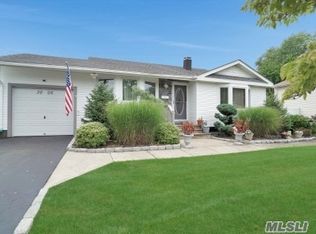 3006 Rhode Island Ave, Medford, NY 11763
