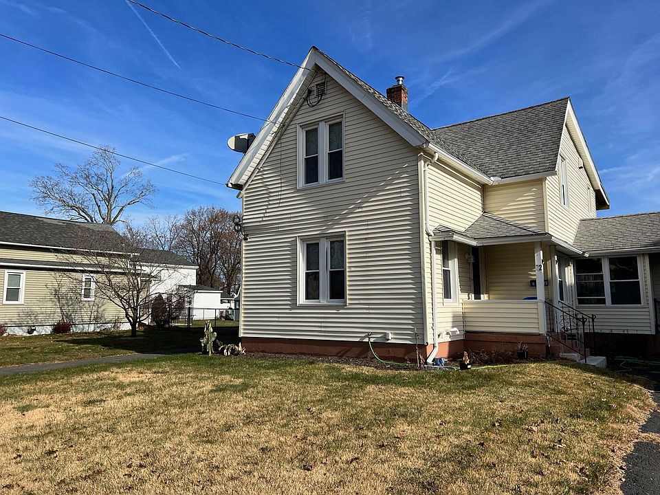 1st image of 32 Church St #2