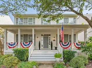 43092 Demerrit St, Chantilly, VA 20152