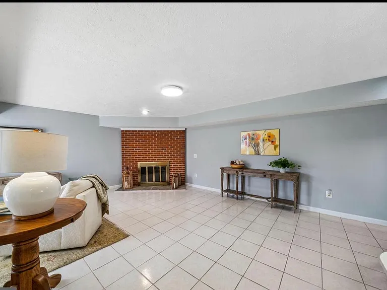 20409 Bloomingville Ct #BASEMENT — Photo 5