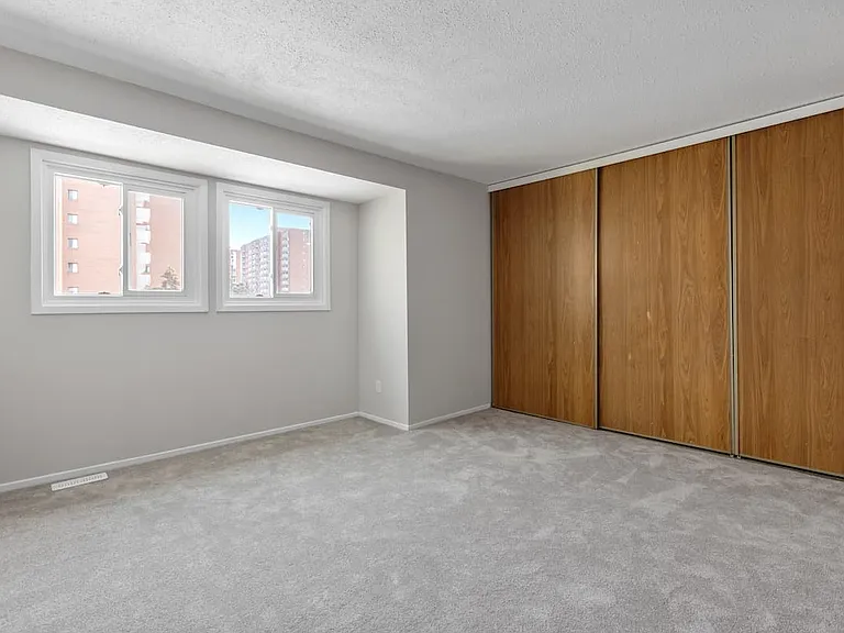 2591 Bridle Path Dr — Photo 11