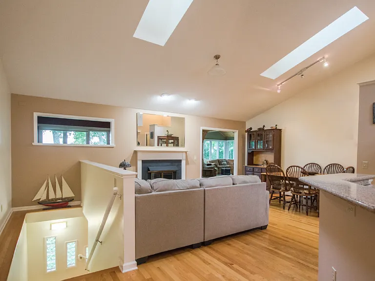 108 Jenny Lind Dr — Photo 19