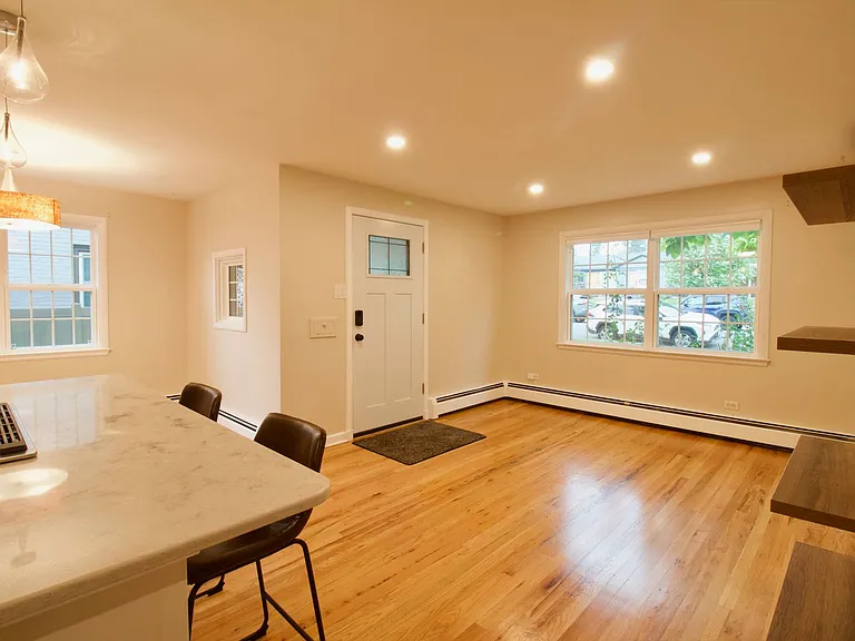 4460 Eliot St — Photo 4