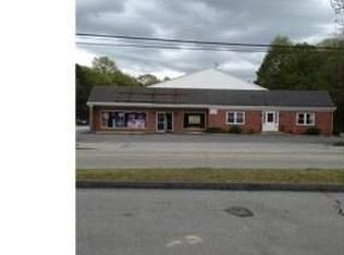 736 N Main St, Danielson, CT 06239