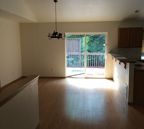 2nd image of 5473 NE Birch Ct