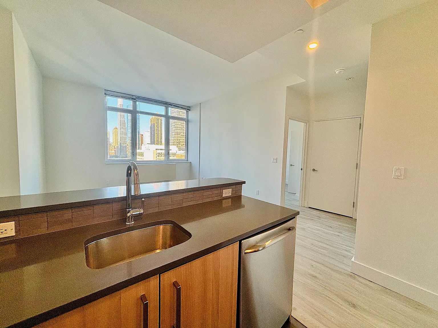 229 West 60th Street — Photo 3