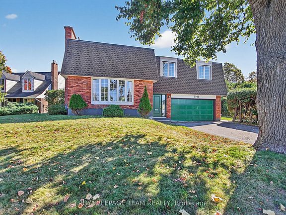 2nd image of 1900 Southampton Ct