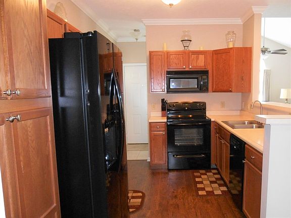 5th image of 1360 Clearvista Dr