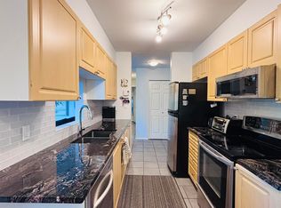 223 Mountain Hwy #P08, North Vancouver, BC V7J 3V3