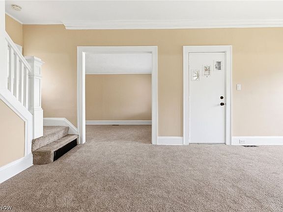 4th image of 1521 Blossom Park Ave