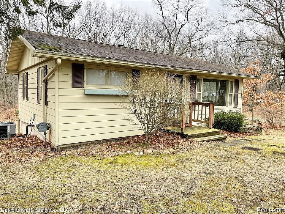 4667 Port Austin Rd, Caseville, MI 48725 MLS 2220025914 Zillow