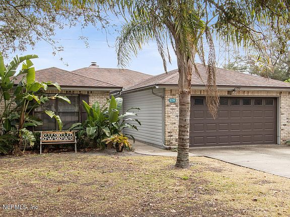 4th image of 2799 SAFESHELTER Drive E