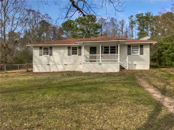 207 Westmoreland Dr, Griffin, GA 30223