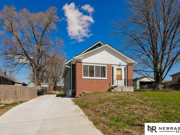 4620 M St, Omaha, NE 68117