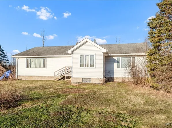 862 Two Rod Rd #S, Marilla, NY 14102