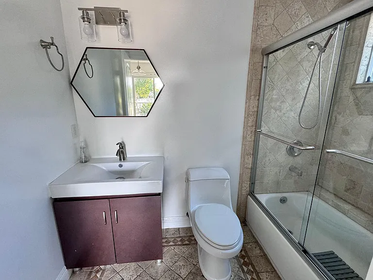 2470 S Centinela Ave #1 — Photo 13