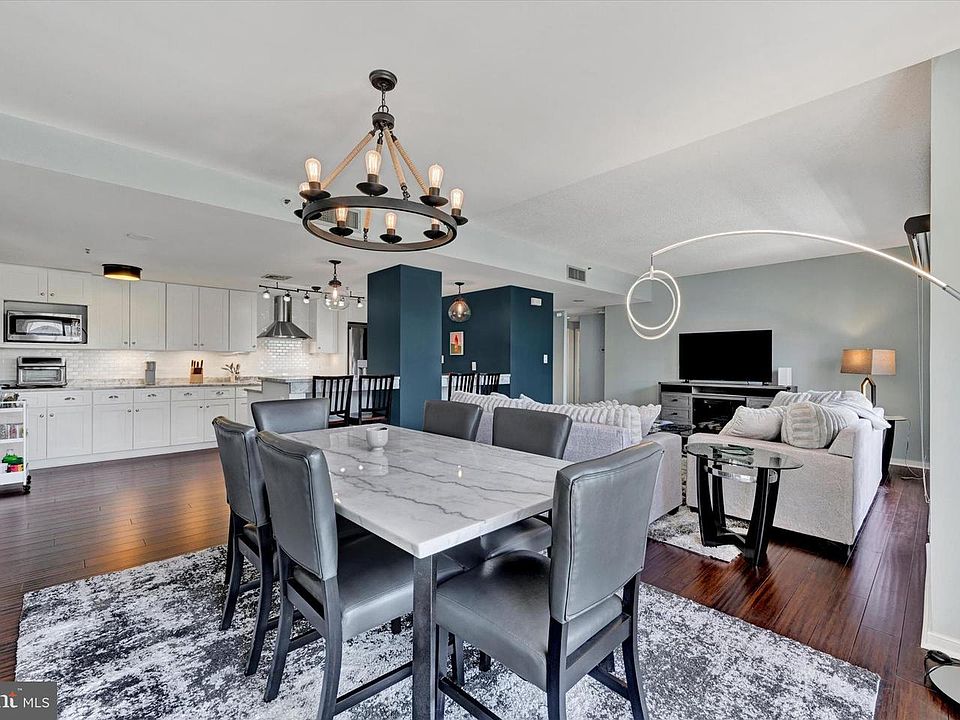 1st image of 250 President St Unit 306