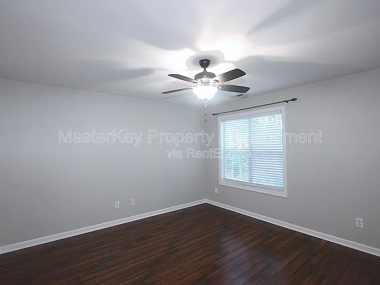 3215 Polite Ln — Photo 12