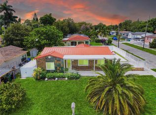 1520 NW 93rd St, Miami, FL 33147