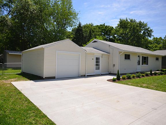2nd image of 99 Kreiner Ave