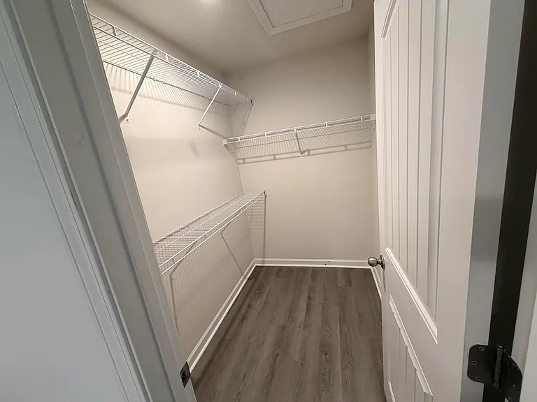 2177 Stillpointe Dr — Photo 23
