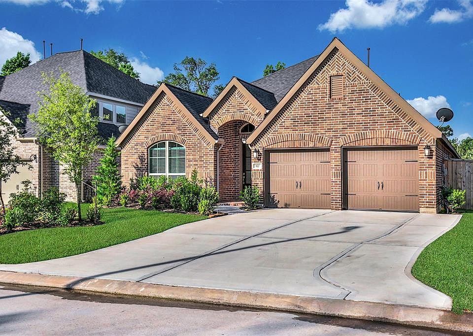1st image of 122 Capriccio Ln