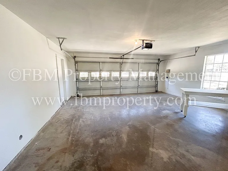 1005 Sunset Dr — Photo 17