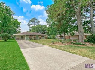 3824 Cherry St, Zachary, LA 70791