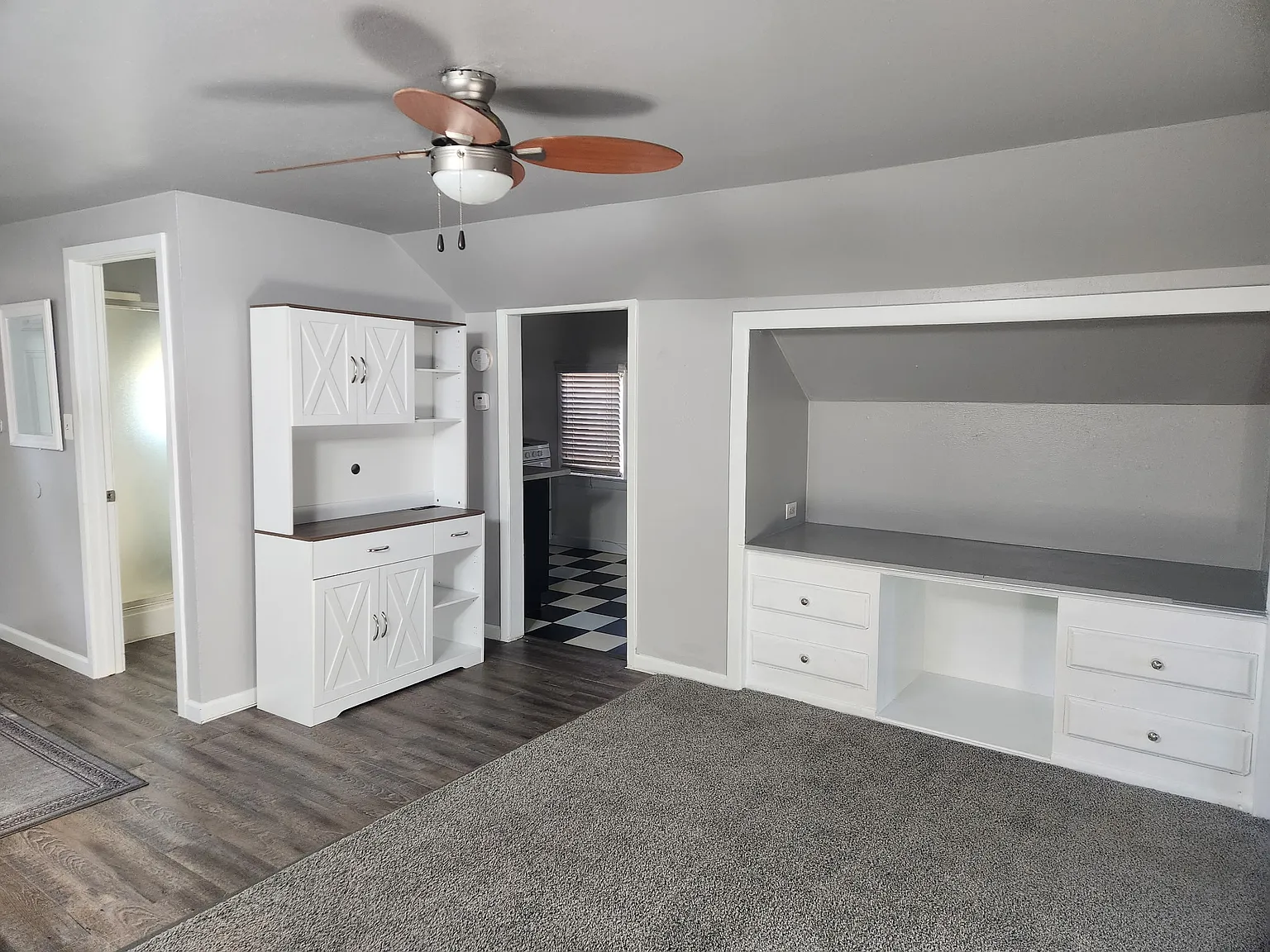 1 bed, 800 sqft, $1,400 — Photo 3