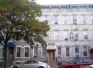 Seneca Ave, Ridgewood, NY 11385