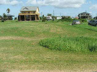 1967 Avenue G, Crystal Beach, TX 77650