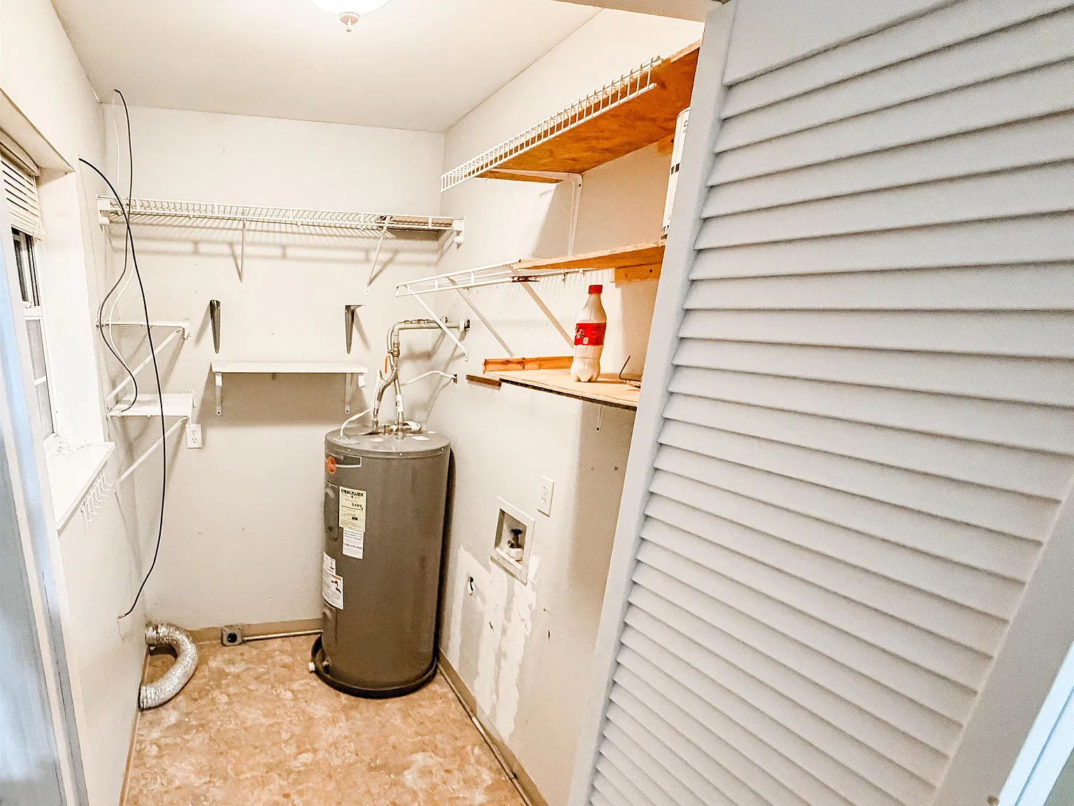 2 bed, 1.0 bath, 1020 sqft, $1,100 — Photo 2
