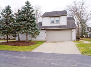 303 N Linden Ct, Warren, OH 44484