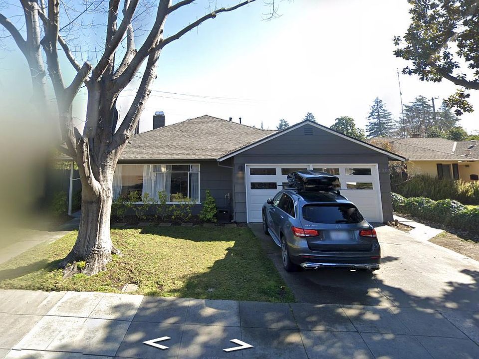1st image of 579 Jackson Dr