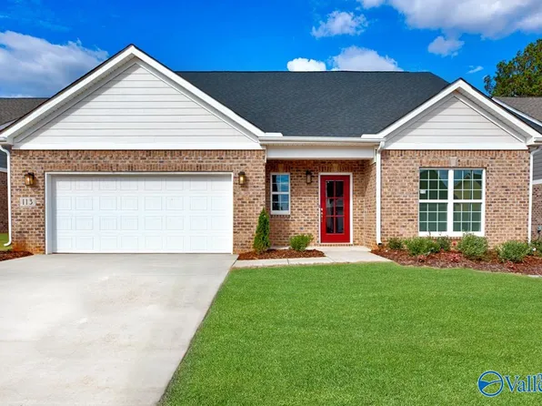 113 Harvest Moon Dr, Harvest, AL 35749