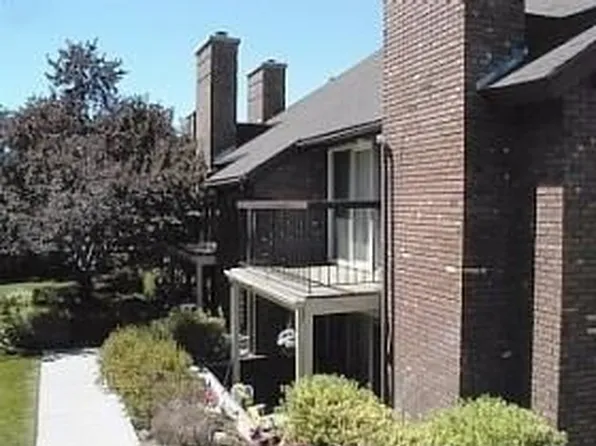 8158 Cottonwood Hills Cir, Sandy, UT 84094