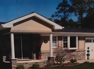 2304 Windward Shore Dr, Virginia Beach, VA 23451