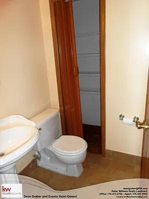 Sold by Keller Williams Realty Landmark | media 7