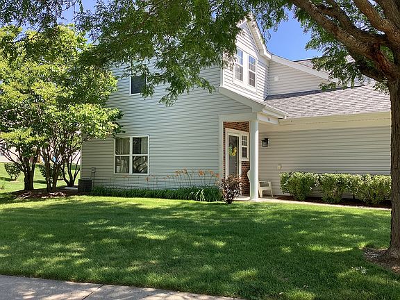 2nd image of 703 Baxter Ct